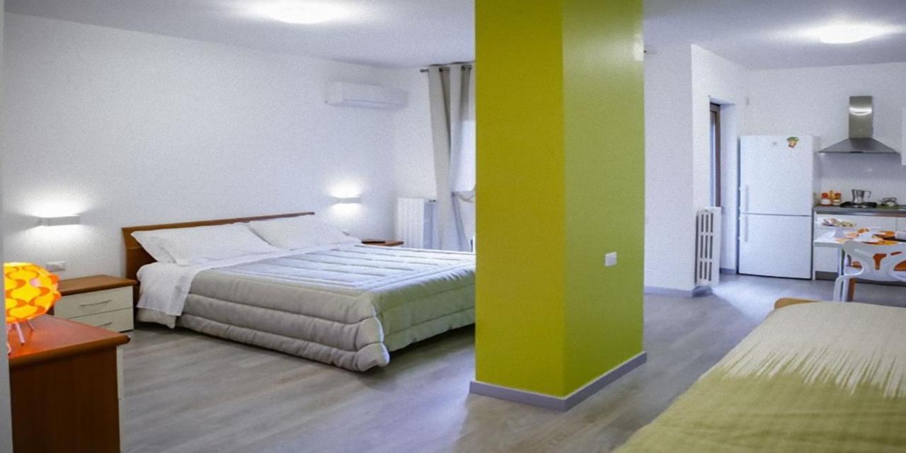 Up & Down Rooms Matera Bilik gambar